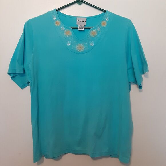 Bon Worth Shirts Womens M Petite Blue V Neck Short Sleeve Floral Embroidered Tee - Picture 1 of 7